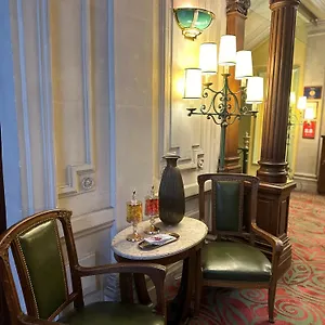 Hotel Langlois, Parijs